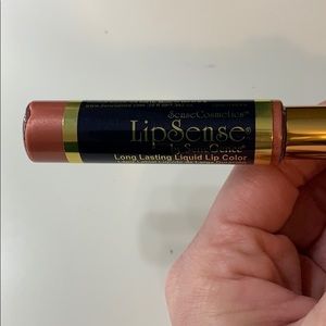 LipSense Luv It
